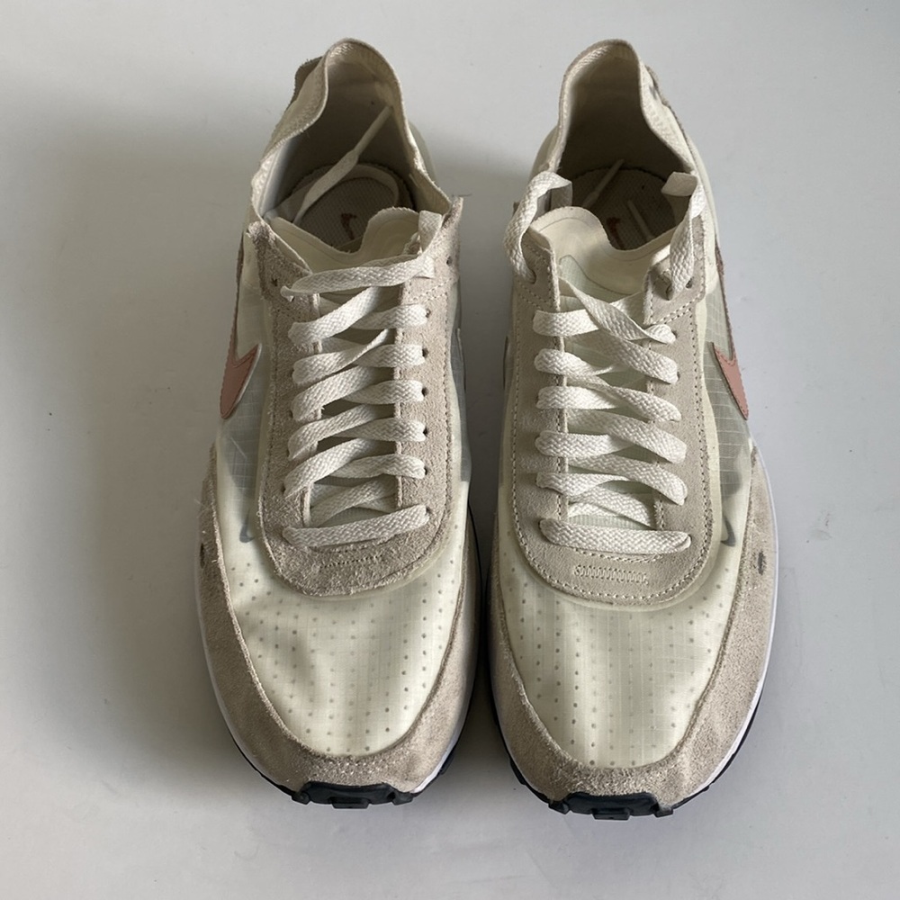Nike Waffle one Low top Sneaker Sail Rose whisper white Size 8.5 Suede - Picture 9 of 10